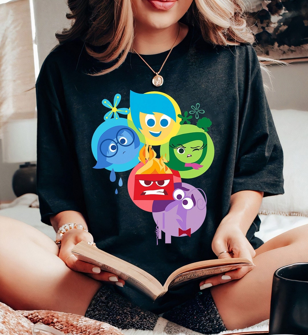 Disney Pixar Inside Out Simple Group Shot Graphic T-shirt, Joy Fear ...