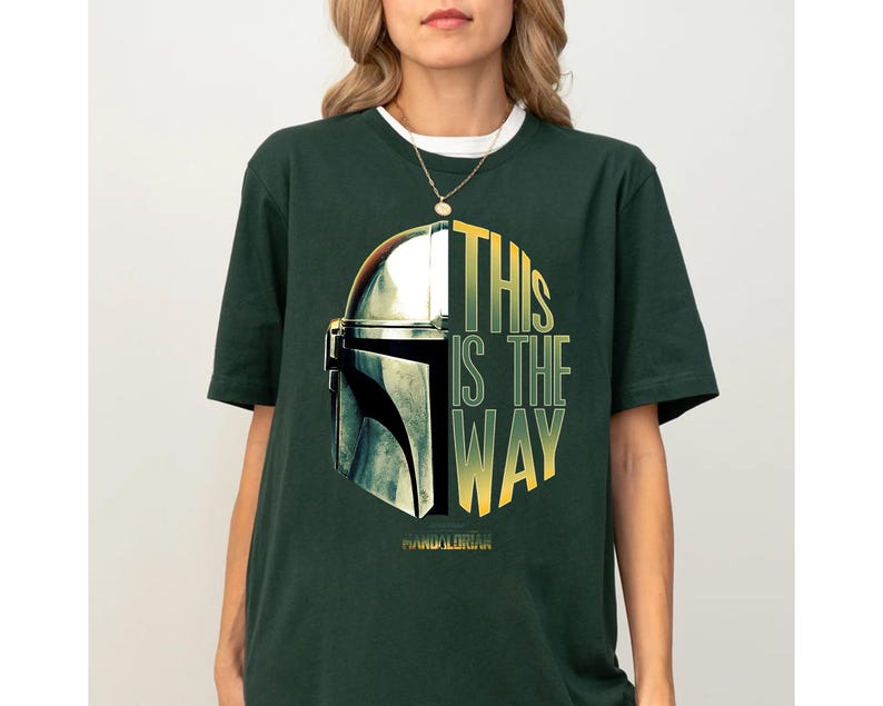 Star Wars The Mandalorian This Is The Way Helmlogo Stack T-shirt, Star Wars-shirt, Disneyland T-shirt familievakantie cadeau, Magic Kingdom afbeelding 4