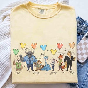 Camiseta Disney Zootopia 2 Signatures, camiseta Judy Hopps Nick Gary Nibbles Bogo, camiseta Zootopia Mickey Balloons, camiseta familiar a juego de Disneyland imagen 2