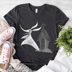 Disney The Alptraum vor Weihnachten Zero Hundehaus T-Shirt, Jack Skellington Shirt, Disneyland Halloween Weihnachtsfeier Passendes Shirt Bild 2