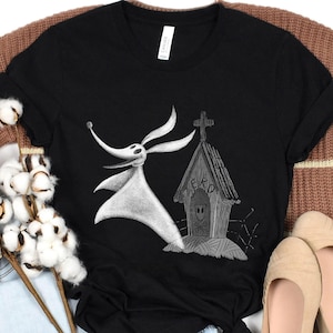 Disney The Alptraum vor Weihnachten Zero Hundehaus T-Shirt, Jack Skellington Shirt, Disneyland Halloween Weihnachtsfeier Passendes Shirt Bild 1