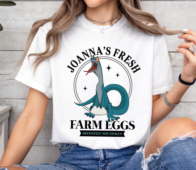 Koszulka Disney Joanna Rescuers Down Under, Koszulka Joanna's Fresh Farm Eggs, Koszulka rodzinna Disneyland, Koszulka Disneyland Animal Kingdom zdjęcie 2