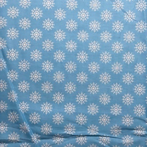 Pre-cut Blue and White Snowflake Fabric, Winter, Christmas, Quilting fabric, Cotton fabric