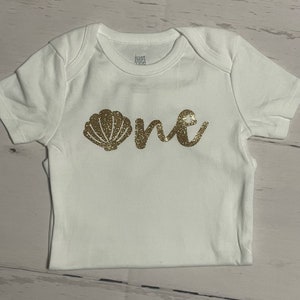 Any Age, Any Color Seashell / Mermaid Birthday Onesie or Shirt, I&#39;m One, First Birthday, Party