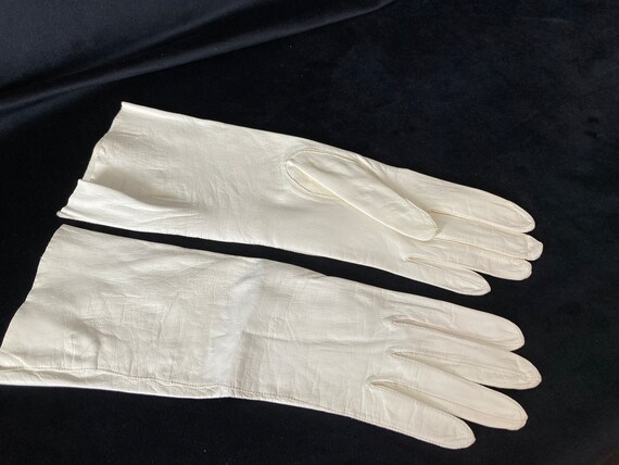 Vintage ladies gloves - image 2