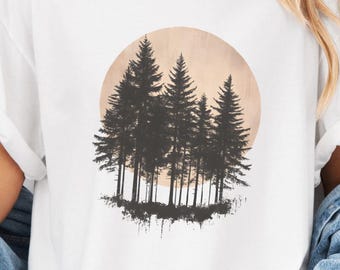 Retro Sonnenuntergang Kiefern Komfort Farbe Shirt, Kiefer Baum T-Shirt, Bergwald T-Shirt, Retro Wald Shirt, Outdoorsy Shirt, Camping Leben T-Shirt