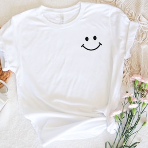 Smiley Face Shirt, Smiley Face T-Shirt, Smile Shirt, Unisex Shirt, Happy Face Shirt, Smiley Face