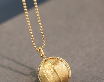 Ball type necklace cheap