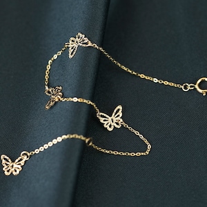 Pulseira de ouro 14K, pulseira de borboleta de ouro, pulseira de corrente de ouro, pulseira minimalista, pulseira de empilhamento, pulseira de declaração