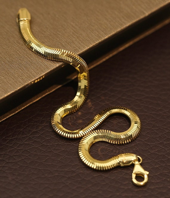 18k gold snake sale bracelet