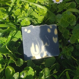 Indigo-Handmade soap-Natural organic ingredients-Verbena and Rosemary essential oil-vegetable coloring