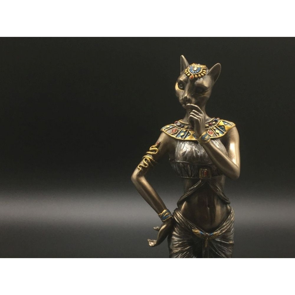Баст дам. Бастет богиня Египта. Кошка Бастет Египет. Богиня кошек Бастет. Египетская богиня кошка Бастет.