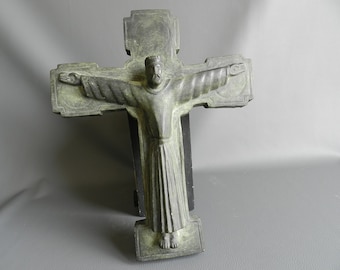 Antic Ceramic Wall Crucifix XL, Christ on the Cross the Redeemer Green, Realistic Rustic Hanging Crucifix, Religious Baptism Gift, Devotion