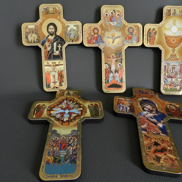 Crucifix mural en bois impression en relief, Christ en croix, crucifix rustique à suspendre, religieux cadeau baptême, crucifix prière