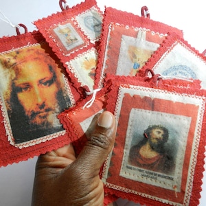 Sacré Cœur Scapulaire de Jésus XL, Sauvegarde Sacré cœur, Médaille Scapulaire tissu, Dévotion bouclier protection, reliquaire Jésus et Marie