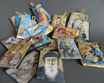 Our Lady of Lourdes Icon Pouch, Saints Pouch for Rosary in Woven Zip Rug, Coin Purse and Cards, Religious Gift