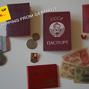 ORIGINAL VIERGE Dokumente und mehr für eine « Reise » in die UDSSR, Reisepass, Dokumente, Abzeichen, Medaille, Geld