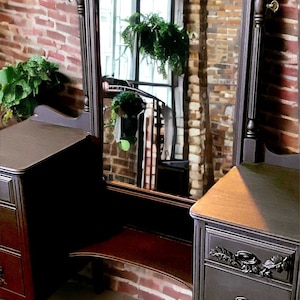 Sold* Vintage Black Vanity w/ Floral Accents