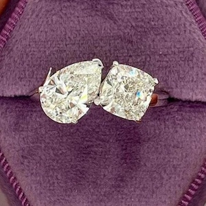 Toi Et Moi Goldring, Kissen & Birne Moissanite Verlobungsring, Zwei-Stein-Ring Jahrestagsring Du und ich Versprechensring, Ehering