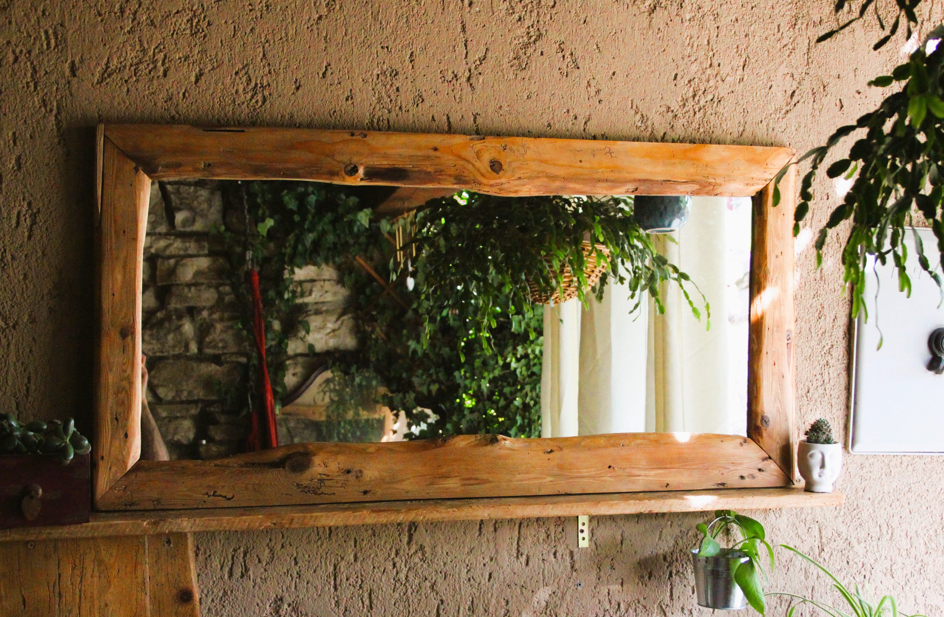 Tukor, mirror with reclaimed wood