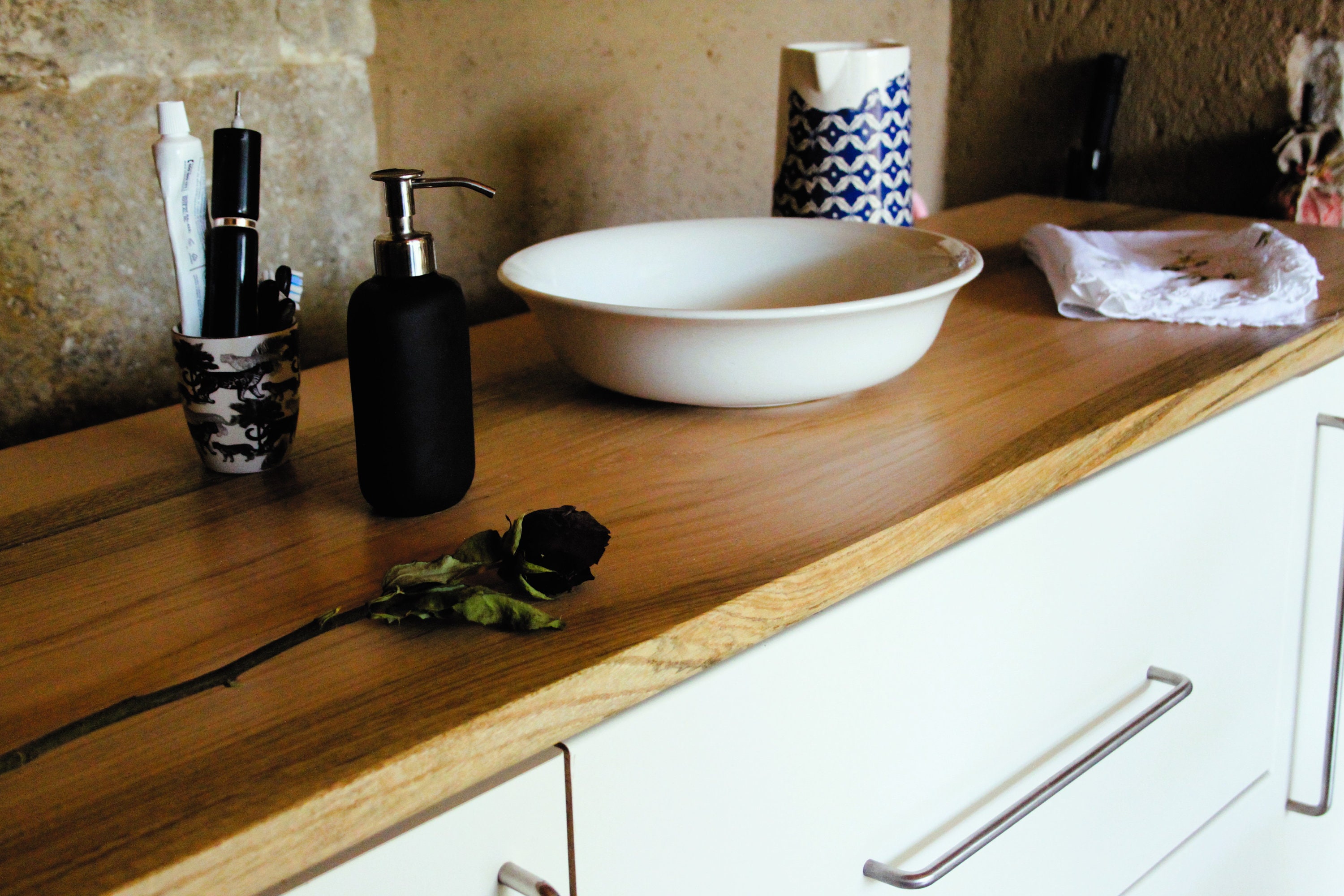 Ruer, solid oak tops