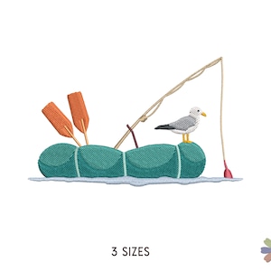 Può includere: Un ricamo che rappresenta un gommone verde con due remi arancioni, una canna da pesca e un gabbiano appollaiato in cima. Il gommone galleggia sull'acqua e la canna da pesca è in aria. Il disegno è perfetto per un progetto a tema nautico.