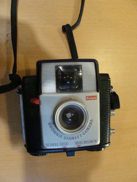 Kodak Appareil photo caméra Vintage Brownie Flash avec sa sacoche - Photo, audio & vidéo