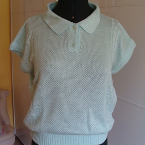 Women's vintage sleeveless polo sweater