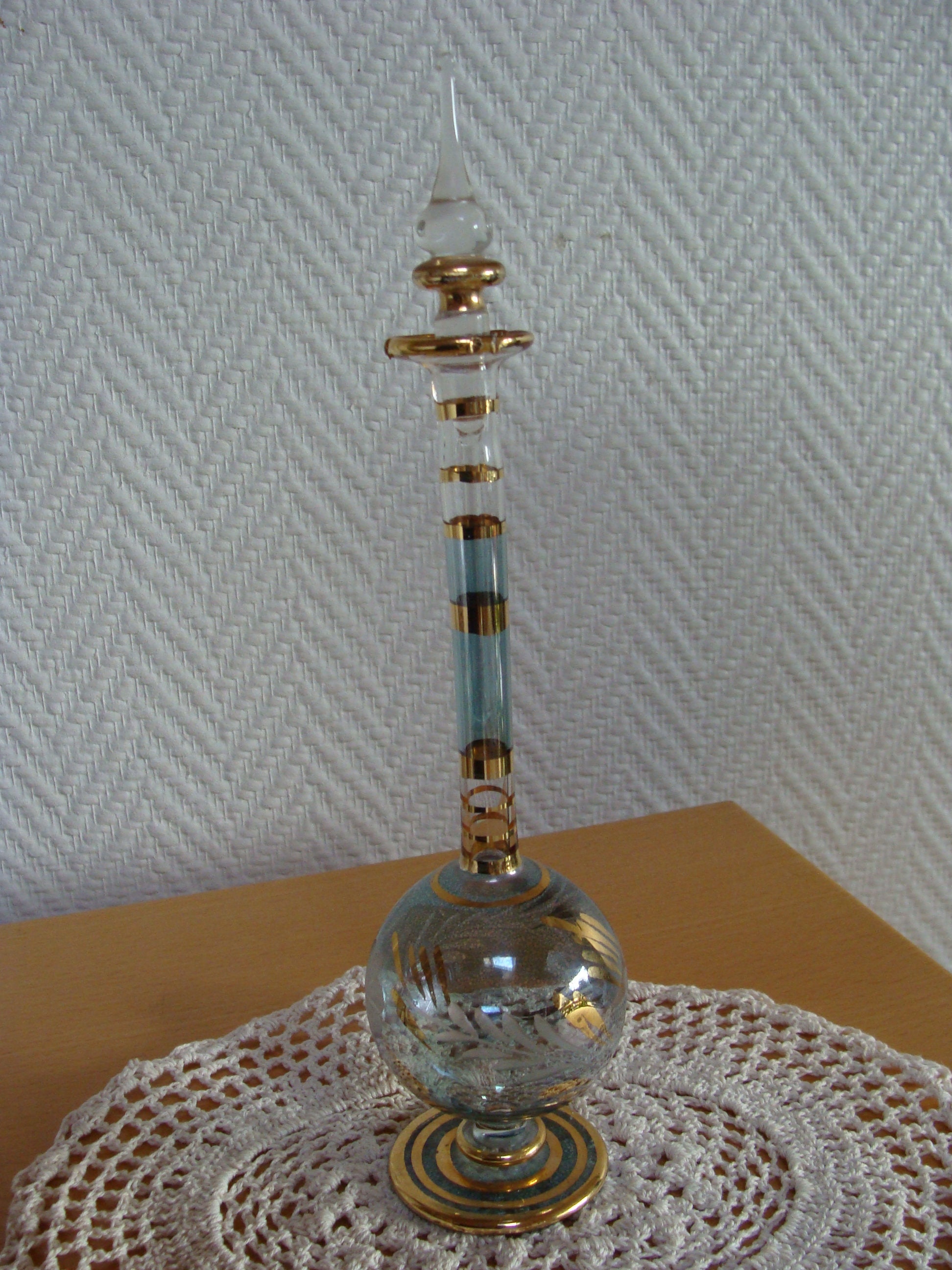 Vintage Oriental Perfume Bottle Canada