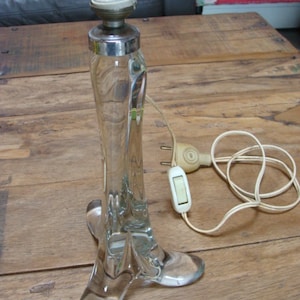 Glass or crystal tripod lamp foot