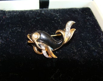 Vintage Fischbrosche aus emailliertem Goldmetall