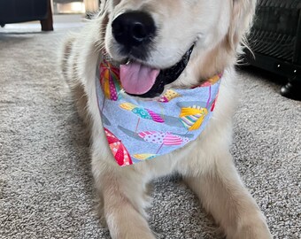 Beach Dog Bandana / Popsicles and Sunshine Umbrellas Scarf / Reversible Pet Neckerchief / Puppy Gift