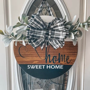 Home sweet home circle sign // front door sign // front door hanger // farmhouse door // farmhouse circle sign // circle sign // door hanger