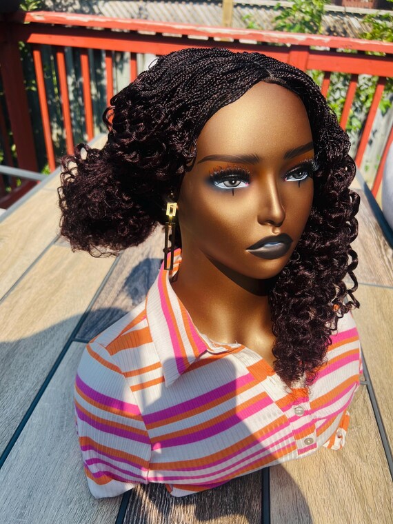 Capelli Ondulati. Bella Donna Castana Sexy. Brown Lungo Sano Hai Immagine Stock - Immagine Di