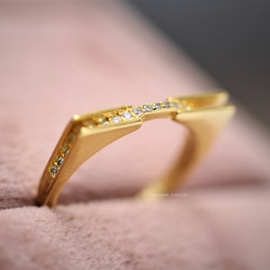 14k Gold Square Shape Petite Engagement Ring, Unique Designer Wedding Ring, Dainty Diamond Minimalist Ring, Gift For Girlfriend