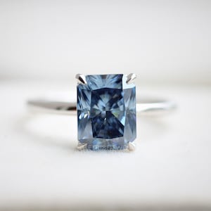 3 CT Radiant Engagement Ring, Radiant Cut Blue Moissanite Ring For Women, Colored Moissanite Ring, Unique Wedding Ring, Promise ring