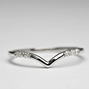Moissanite V-Shaped Band: Sterling Silver Chevron Stackable Ring