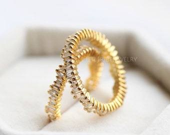 Vertical Baguette Eternity Band, Moissanite Wedding Band for