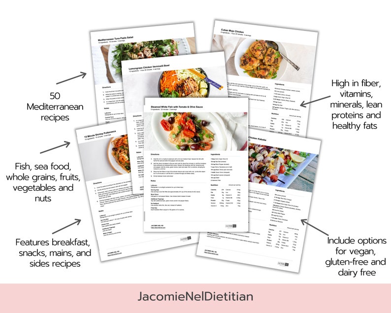 Pu&ograve; includere: Una collezione di schede di ricette con cucina mediterranea. Le schede mostrano vari piatti, tra cui insalata di pasta al tonno, pollo al limone, pesce bianco al vapore con pomodoro e salsa di olive, e spiedini di pollo. Le schede evidenziano i benefici per la salute del cibo mediterraneo, come l'essere ricco di fibre, vitamine, minerali, proteine magre e grassi sani. Le ricette sono anche opzioni vegane, senza glutine e senza latticini. Le schede sono progettate da JacomieNelDietitian.