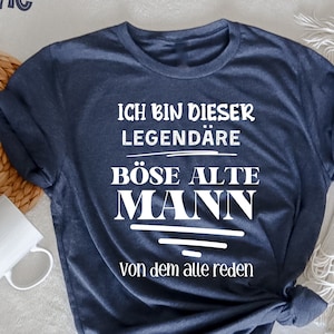 Ich bin dieser bösen alten Mann von dem alle reden T-Shirt, Lustiges Ruhestandsgeschenk, neue Rente Oma, Großvater T-Shirt, Bild 1