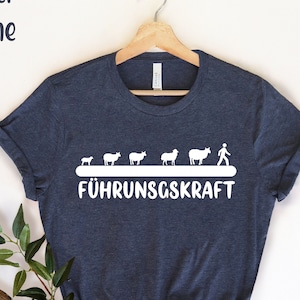 Führungskraft von Schafen , Sheep Dad, Funny Sheep Shirt, Schäferei Schafhirte T-Shirt, Sheep T-Shirt,  Sheep Mom, Gift for Sheep Lover