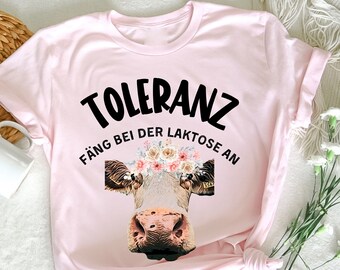 Toleranz fängt bei der Laktose an Milch Kuh Yoga TShirt, Yoga Liebhaber, Meditation, Geschenk für Yoga, Meditation, Namaste, Lustiges TShirt