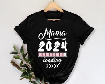 Werdende Mama Geschenkidee, voor Muttertag, Mama 2024 Loading TShirt, Schwangerschaftsankündigung T-Shirt, Muttertag, Geschenk voor Schwangere