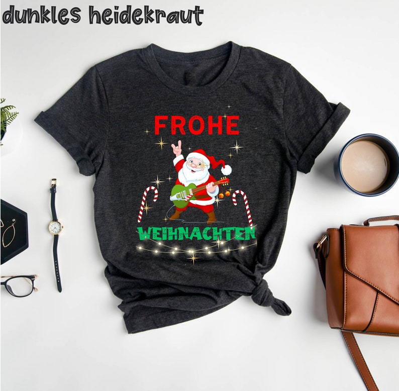 Frohe Weihnachten T-shirt, Weihnachtsmann T-shirt, Gitarrist T-shirt, Gitarre TShirt, Geschenk voor Gitarristen, Gitarrenliebhaber Geschenk afbeelding 2