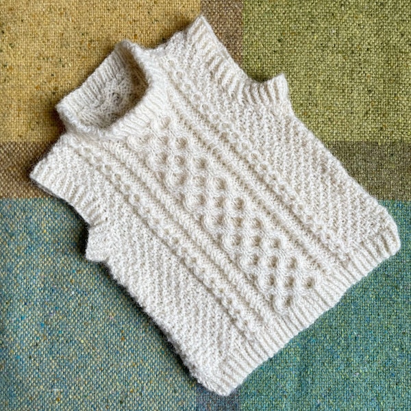 Knitting Pattern - Designed in Ireland - Grá Agus Gean Baby Vest