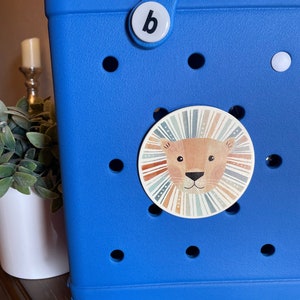 Lion Bogg bag button