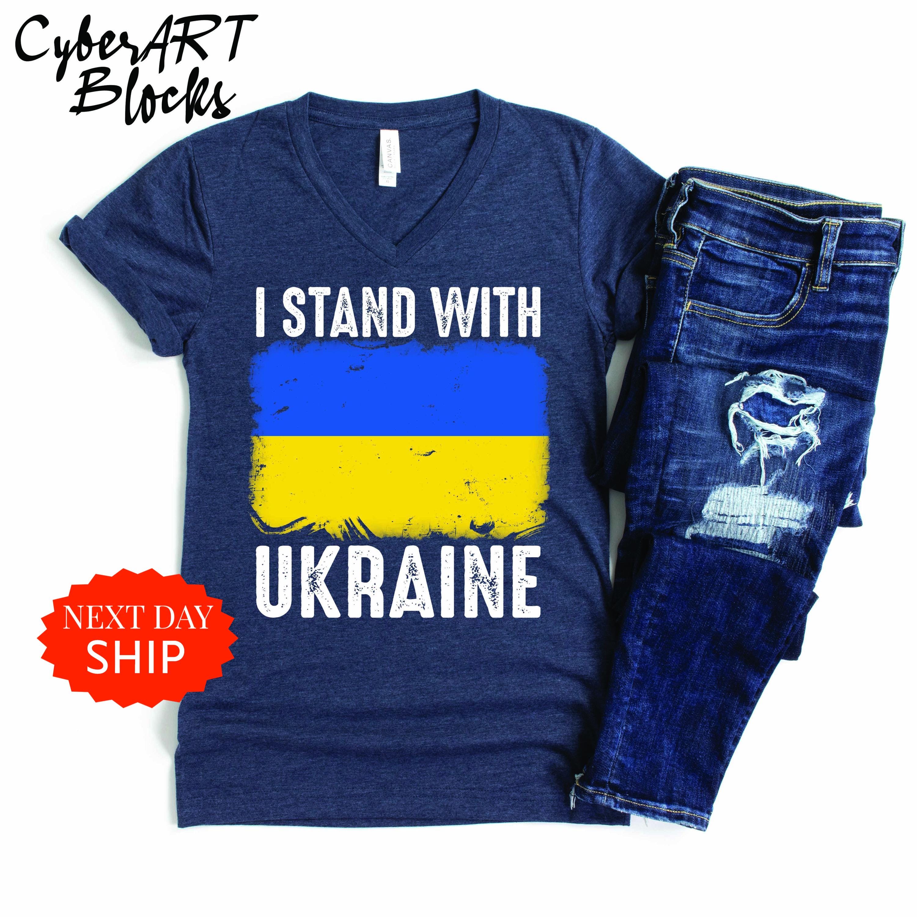 Cotone Graphic Tee Maglietta 'I Stand With Ukraine' Con Bandiera E