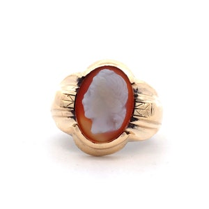 Estate 1960s Agate Cameo Ring