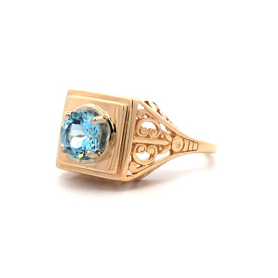 Estate Aquamarine Scroll Ring in 14kt Gold - image 1