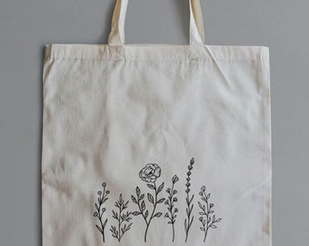 Tote Bag Aesthetic, Minimalist Tote, Affordable gift idea, Canvas Tote Bag, Eco Friendly, floral print, floral tote bag, wildflower print
